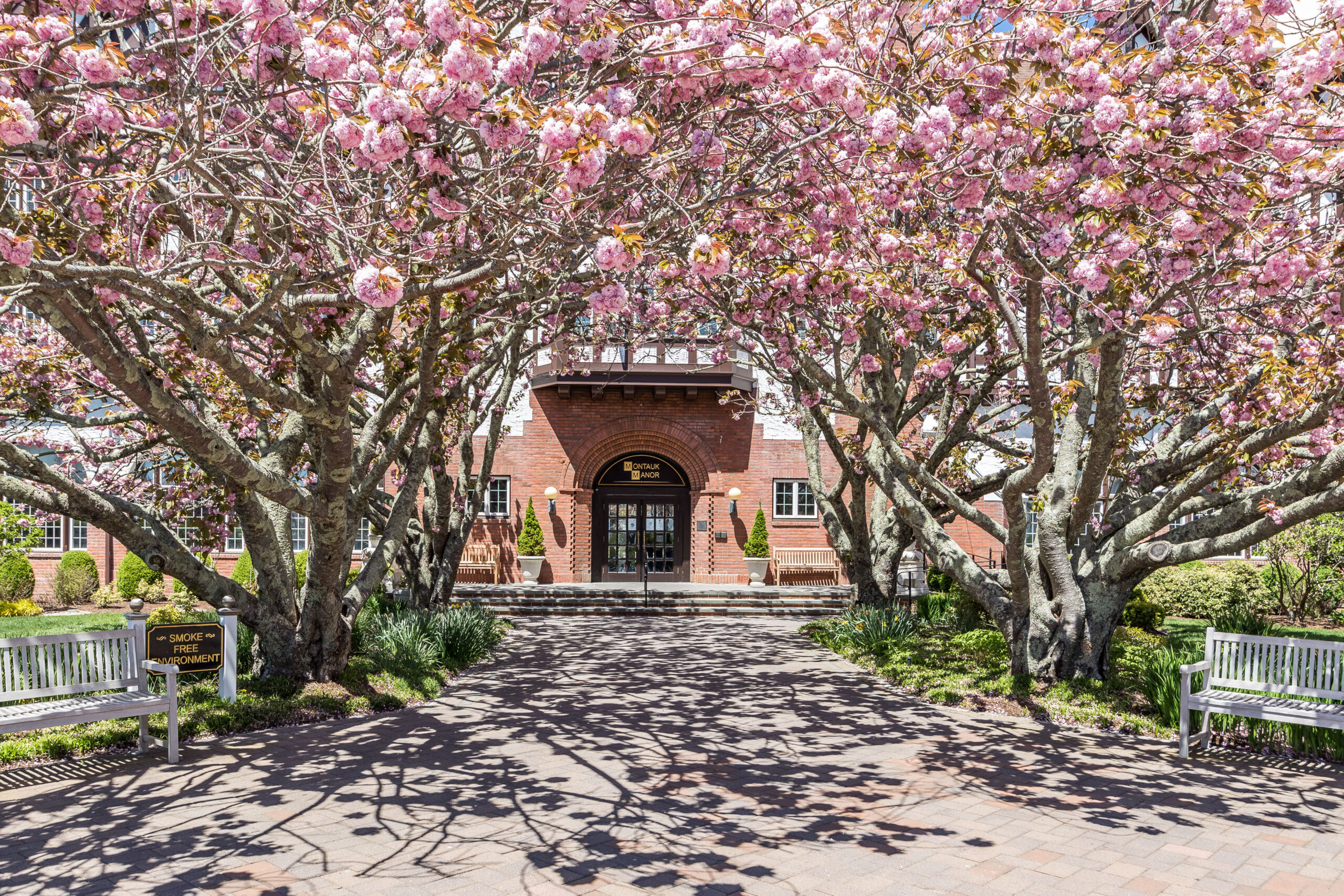 2 Bedroom Resort Montauk Manor Martha Greene Real EstateMartha Greene